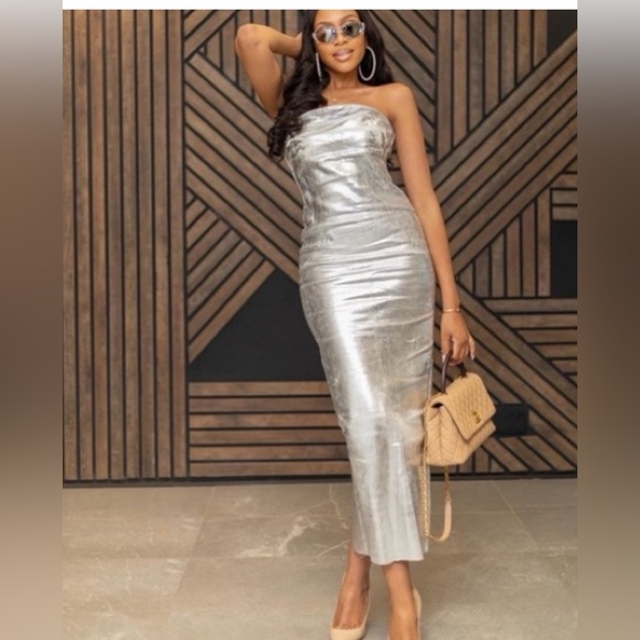 Zara Silver Strapless Dress - Picture 8 of 16